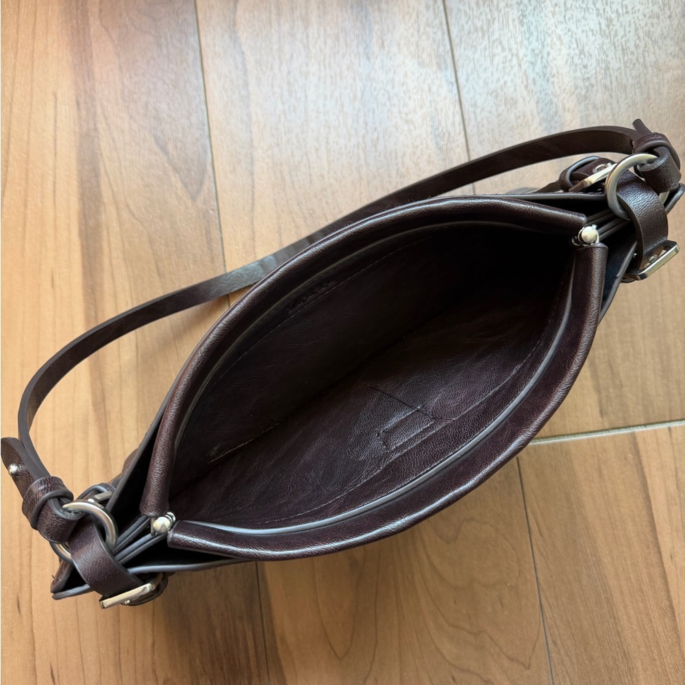 Classic Women's Shoulder Bag in Dark Brown - Picture 2 of 4